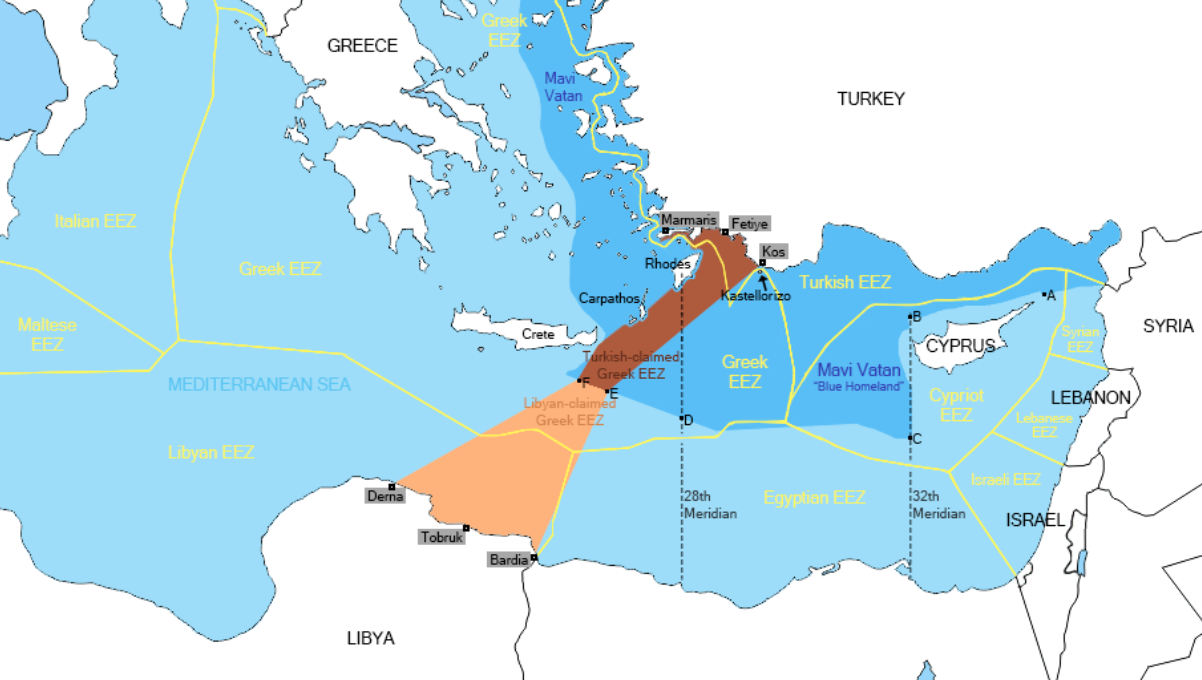 Chypre entre l’enclume et le marteau