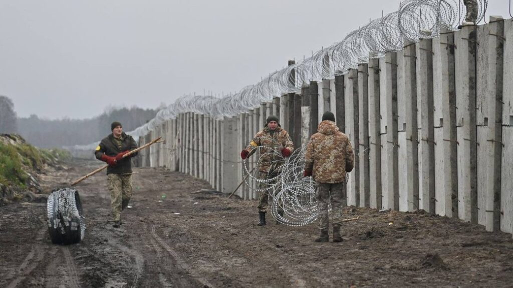 Construction of the wall on the border with Belarus in Volyn region. | DR
