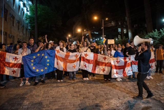 Manfestation anti-"loi russe" à Tbilisi, le 25 avril 2024. ©Mariam Nikuradze/OC Media