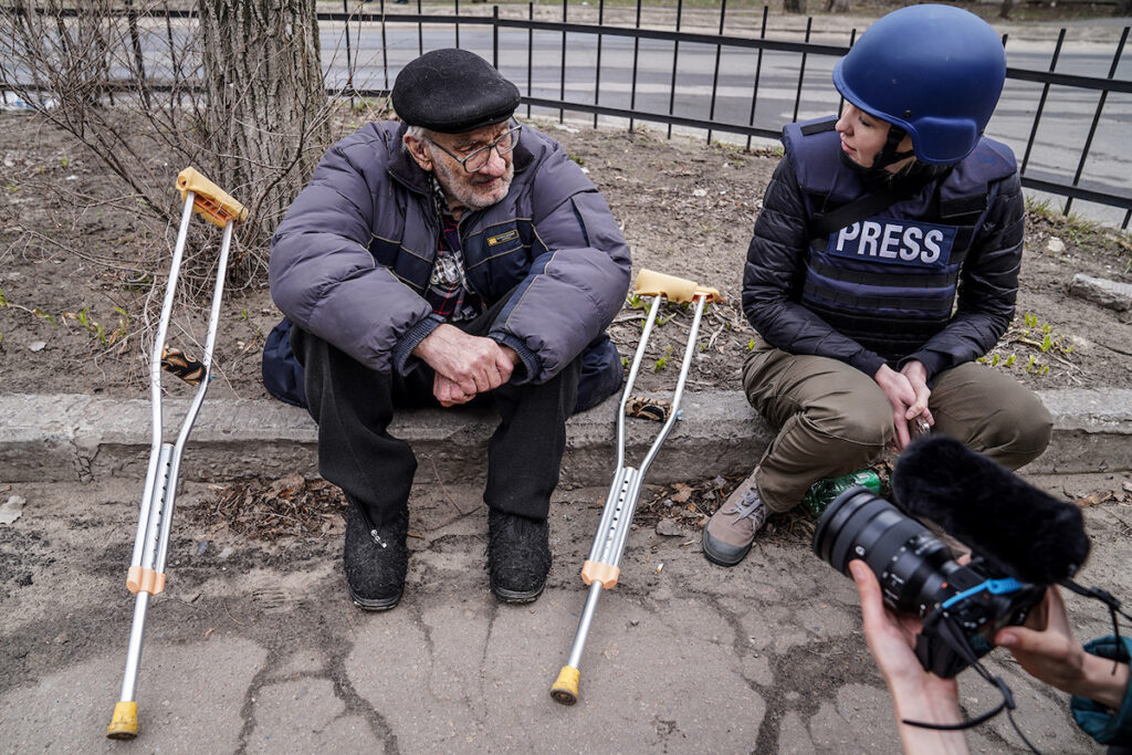 2022_03_31_SEVERODONETSK_LUHANSK R-N_evacuation of civilians_photo by Andrii_Bashtovyi