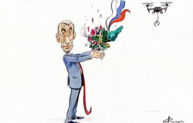 Andrej Babis returns Paolo Calleri