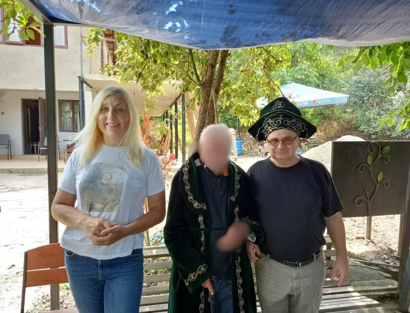 Maria Arkhipova with Gela Zoize (right). | Photo from Maria Arkhipova's Facebook page