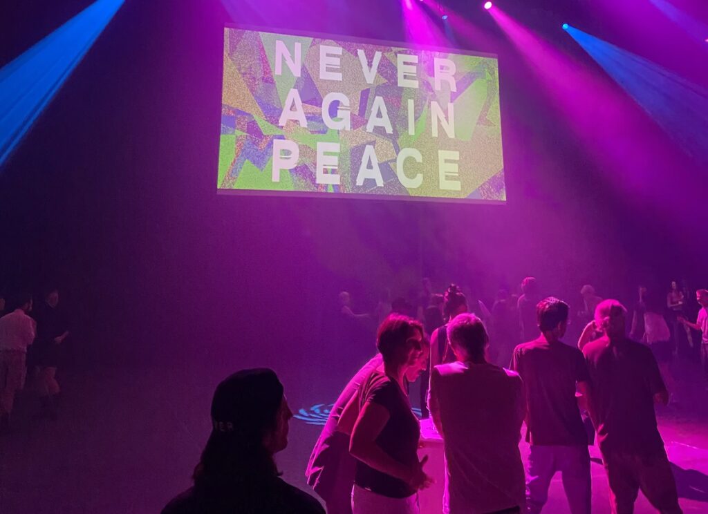 La soirée de lancement du Steirischer Herbst' 25 à la Helmut List Halle, avec aua&angst b2b anxxxious_t,. | Photo: ©ABK