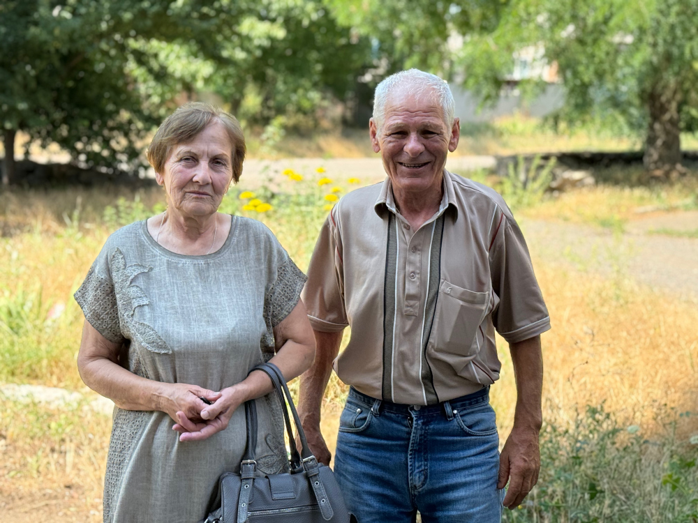 Vasyl and Liudmyla Berezka outside their home in Mykolaiv Oblast